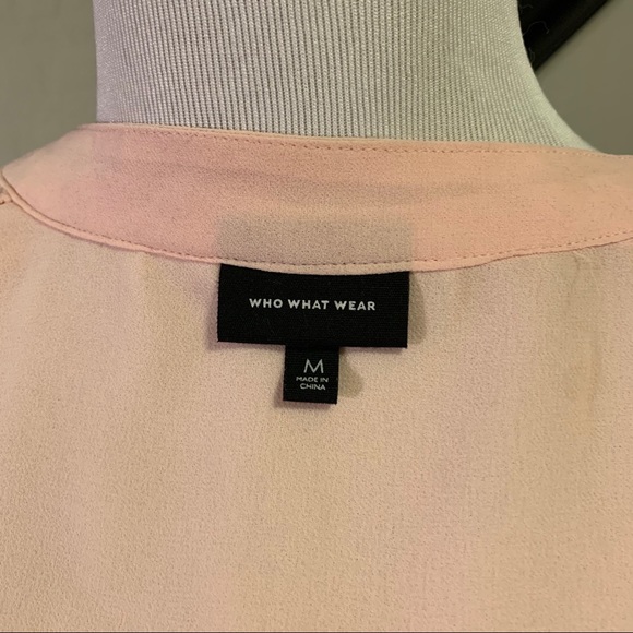 Who What Wear medium pink ruffle button down - Picture 4 of 5